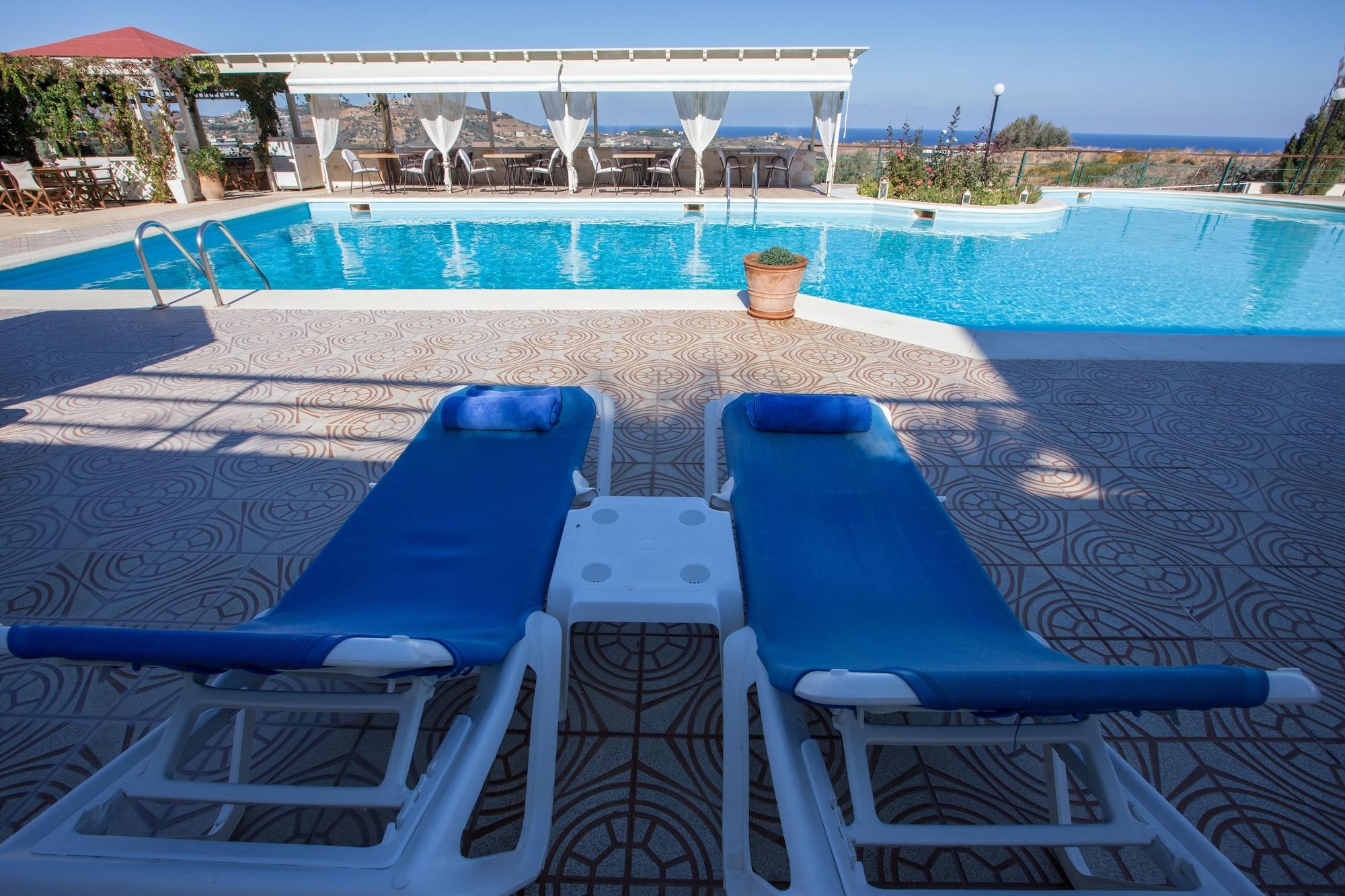 Pela Mare Hotel アギア・ペラギア エクステリア 写真